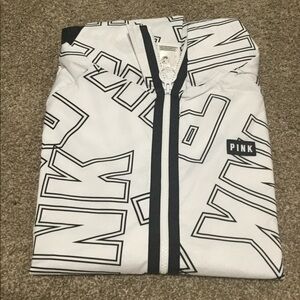 🆕PINK VS Windbreaker